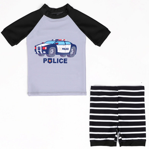 Gyorsan száradó anyagból készült fürdőruha fiúknak