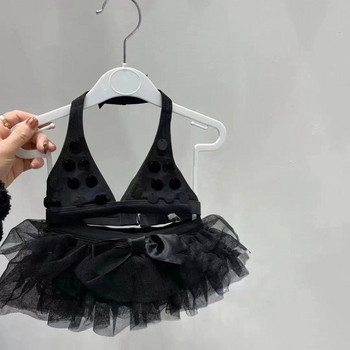 Нов модел детски бански костюм в черен цвят с тюл 