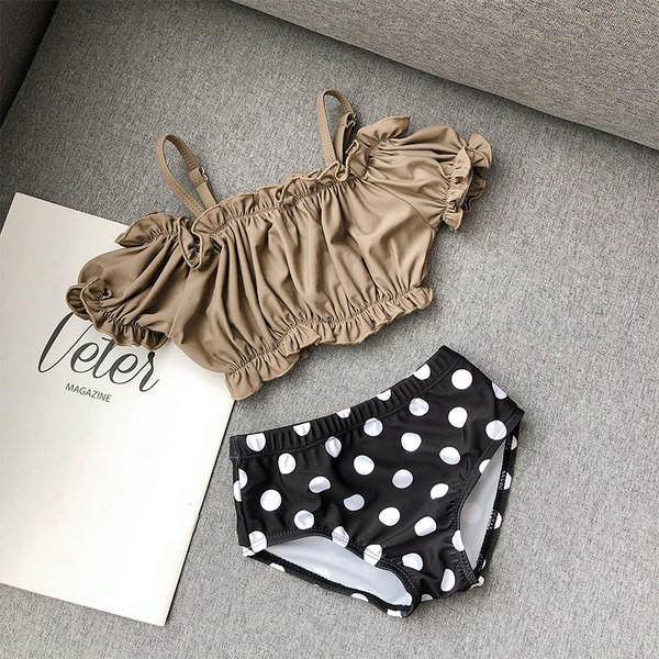 Gyermek modern fürdőruha két részből áll