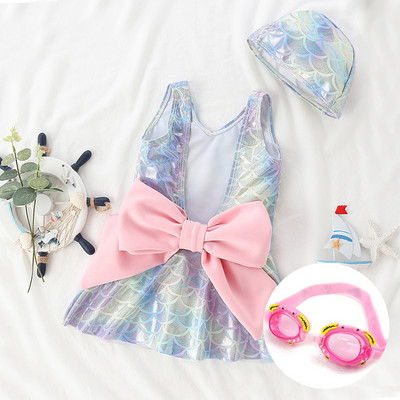 Gyermek fürdőruha szalaggal és csupasz háttal