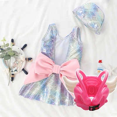 Gyermek fürdőruha szalaggal és csupasz háttal