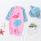 Divatos fürdőruha flamingó mintával