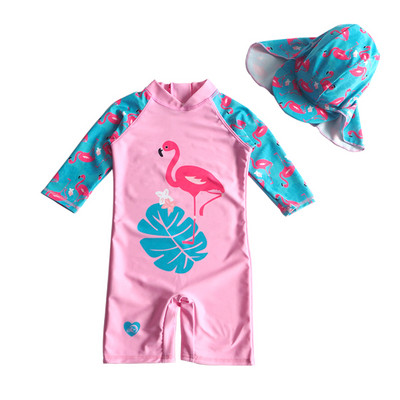 Divatos fürdőruha flamingó mintával