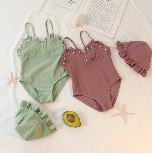 Παιδικό μαγιό για κορίτσια με τούλι και πέρλες