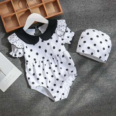 Ολόσωμο μαγιό για κορίτσια σε λευκό - δύο μοντέλα