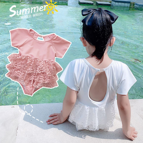 Teljes fürdőruha csipkés lánynak