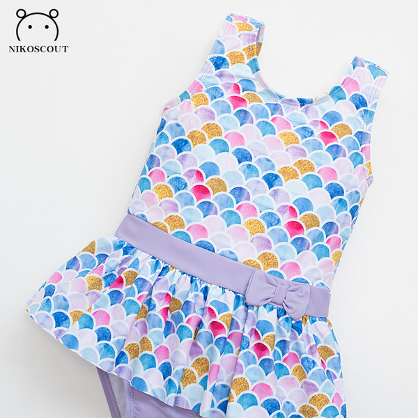 Gyermek fürdőruha széles pántokkal lányoknak