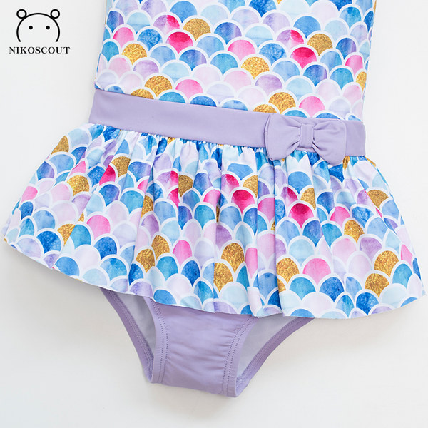 Gyermek fürdőruha széles pántokkal lányoknak