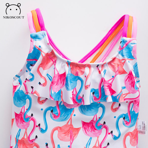 Teljes fürdőruha lányoknak nyakkendővel és flamingómintával