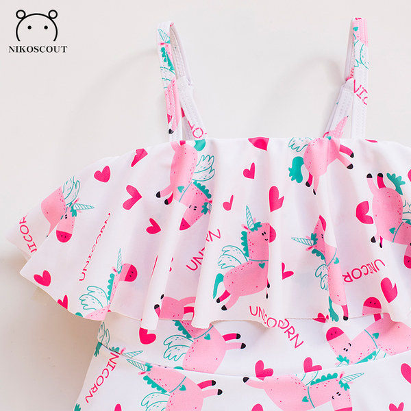 Gyermek fürdőruha lányoknak színes nyomattal - készlet