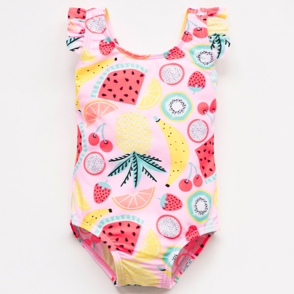 Gyermek teljes fürdőruha fürtökkel és színes nyomattal