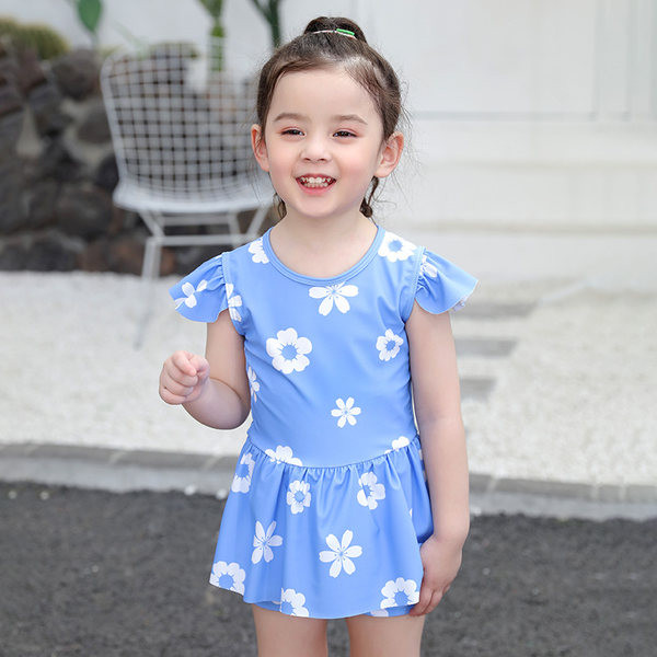 Παιδικό ολόσωμο μαγιό με φλοράλ μοτίβο για κορίτσια