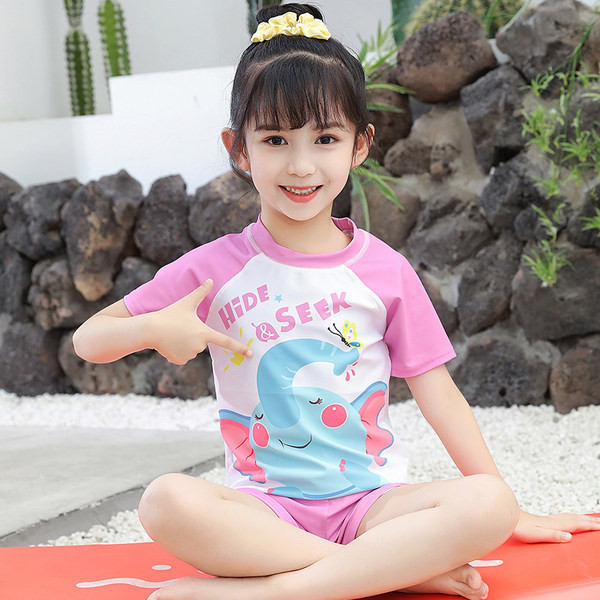 Παιδικά μαγιό για κορίτσια σε ροζ χρώμα