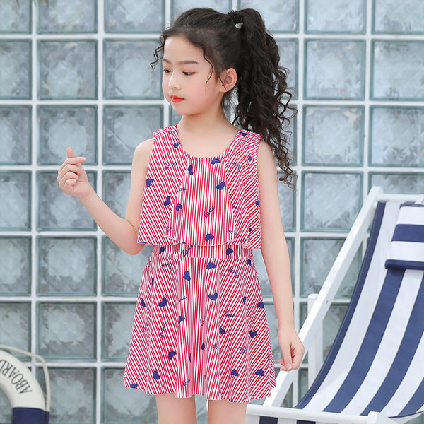 Teljesen csíkos fürdőruha lányoknak való ruha