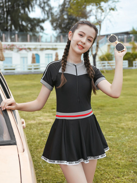 Ολόκληρο παιδικό μαγιό για κορίτσια - μαύρο και μπλε