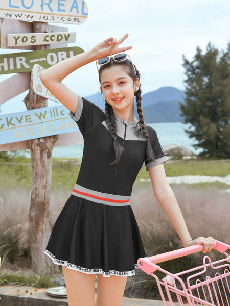 Ολόκληρο παιδικό μαγιό για κορίτσια - μαύρο και μπλε