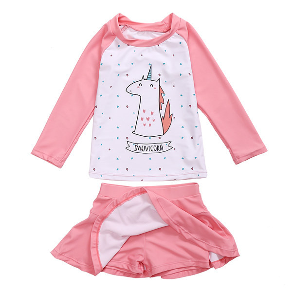 Rózsaszín rátéttel ellátott gyerek fürdőruha