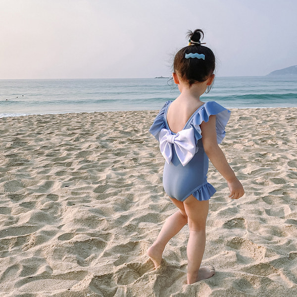 Παιδικό μαγιό σε τρία χρώματα με κορδέλα και τούλι