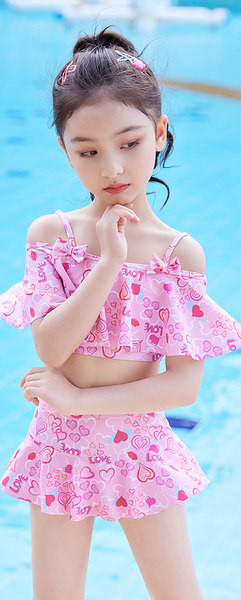 Μαγιό για κορίτσια σε δύο μέρη - φούστα και τοπ