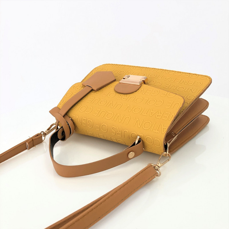 Малка дамска чанта Melina 