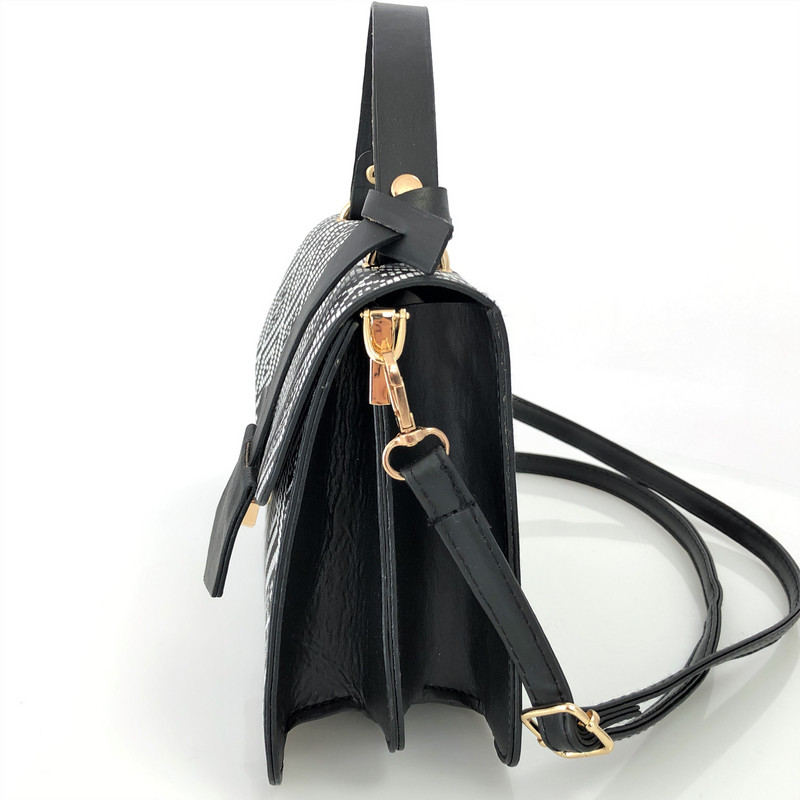 Малка дамска чанта Melina 