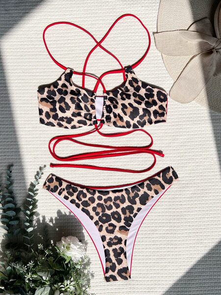 Kétrészes női fürdőruha leopárdmintával és nyakkendővel