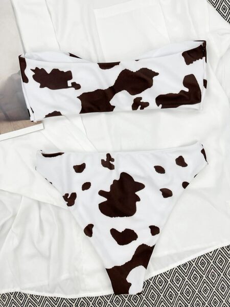 Kétrészes, állatmintás női fürdőruha