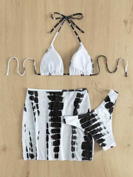 Női fürdőruha vékony pánttal, fehér színben