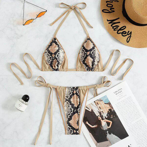 Női fürdőruha nyakkendővel, állatmintával