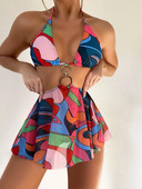 Modern kétrészes fürdőruha fém gyűrűkkel és rátéttel