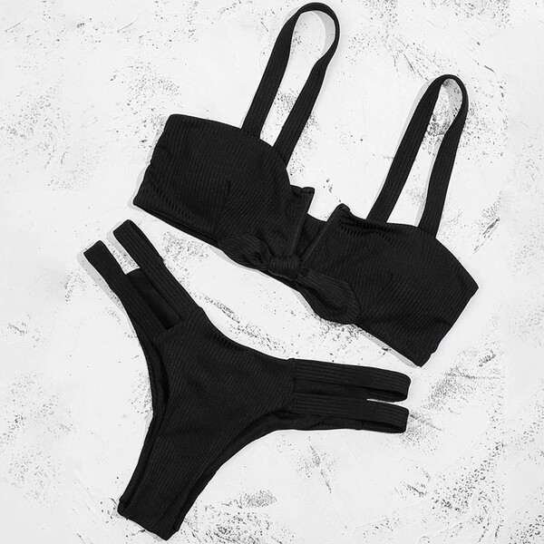 Női kordbársony fürdőruha két részből, szalaggal és kivágásokkal