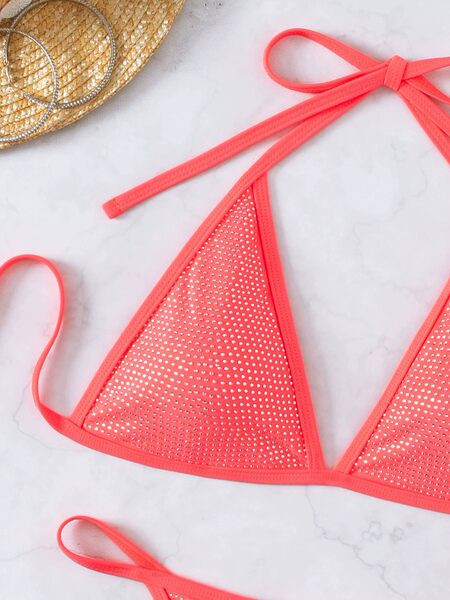 Új modell női fürdőruha kövekkel