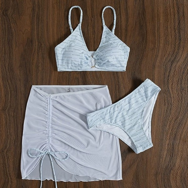 Új háromrészes fürdőruha megkötős fém gyűrűvel