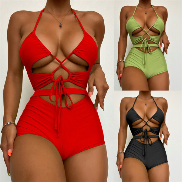 Új fürdőruha modell kétrészes boxeralsóval és felsővel megkötővel