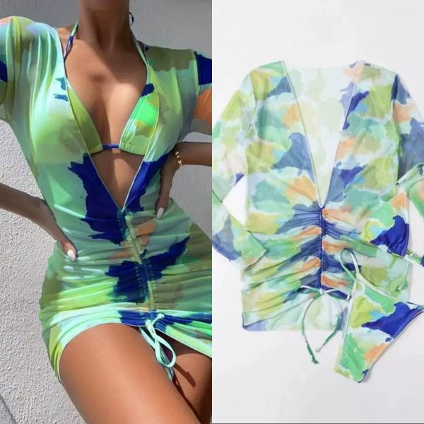 Uut mudelit värvi ujumistrikoo pareoga naistele