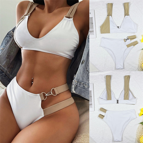 Νέο μοντέλο γυναικείο μαγιό σε δύο μέρη με μεταλλική διακόσμηση