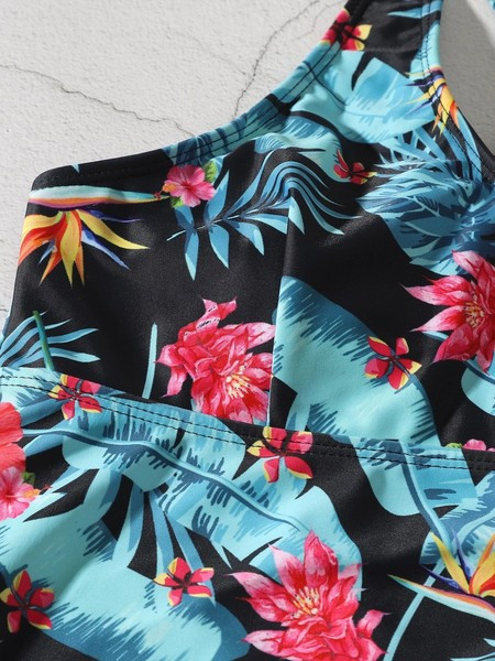 Naiste kaheosaline aplikatsiooni ja lühikeste pükstega ujumistrikoo topp