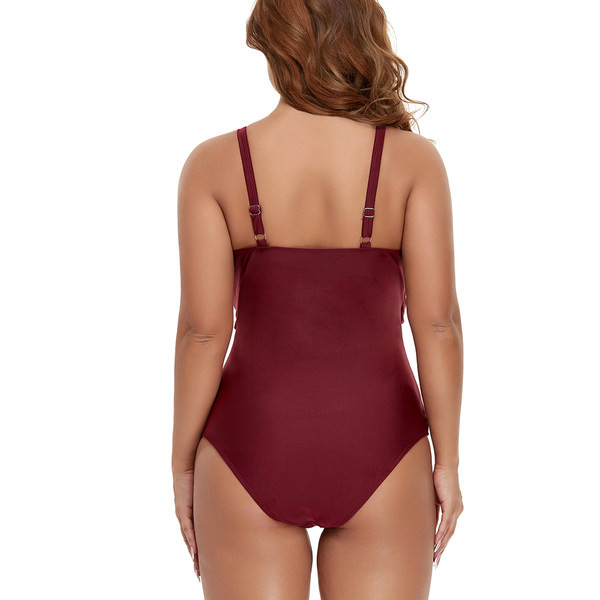 Naiste täielik ujumistrikoo tavaline mudel reguleeritavate rihmadega