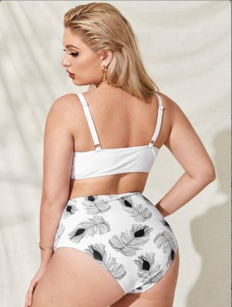 Női fürdőruha nagy méretben két részben