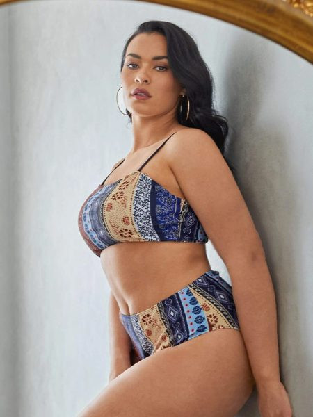 Női fürdőruha színű öltöny vékony pánttal - három színben