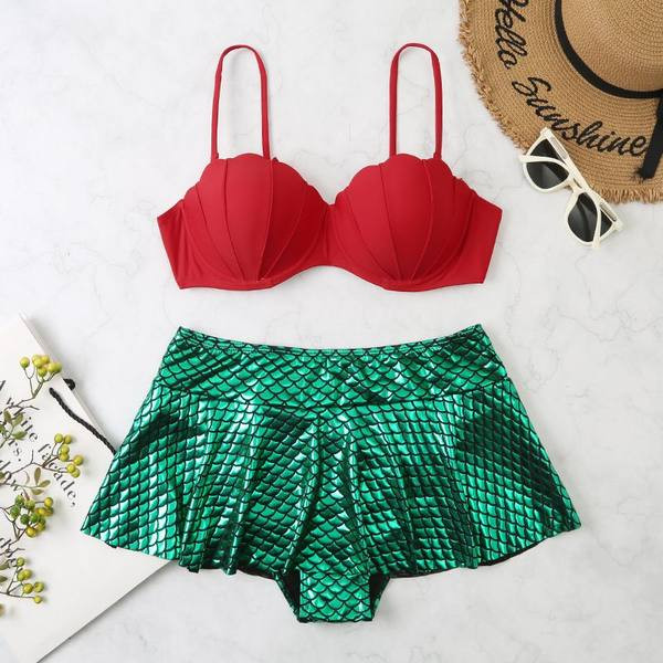 Uus kaheosaline ujumistrikoo mudel