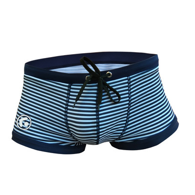 Férfi úszó boxer nyakkendővel