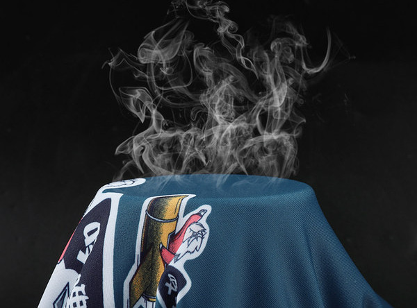 Uut mudelit trükiga meeste ujumistrikoo