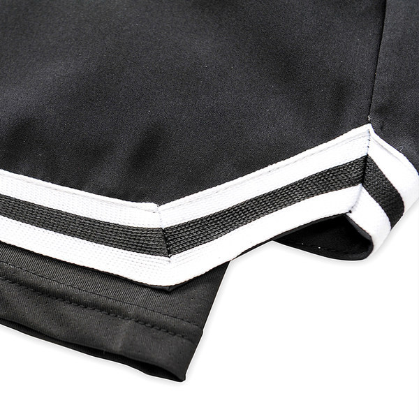 Férfi rövidnadrág elasztikus derékkal, fekete színben