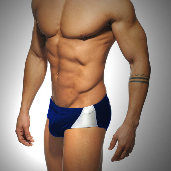 Meeste ujumistrikoo tüüp