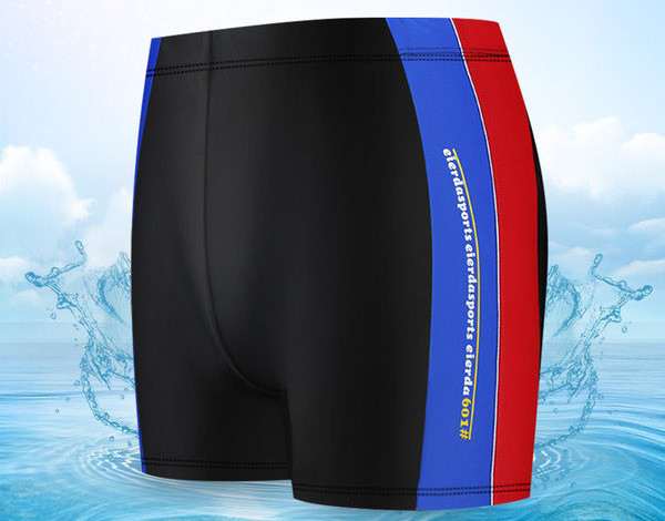 Ανδρικά μαγιό με επιγραφές σε μαύρο χρώμα