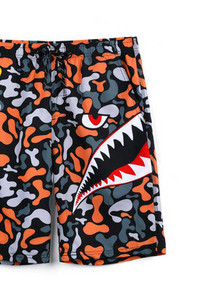 Meeste kiirelt kuivav trükiga ujumistrikoo