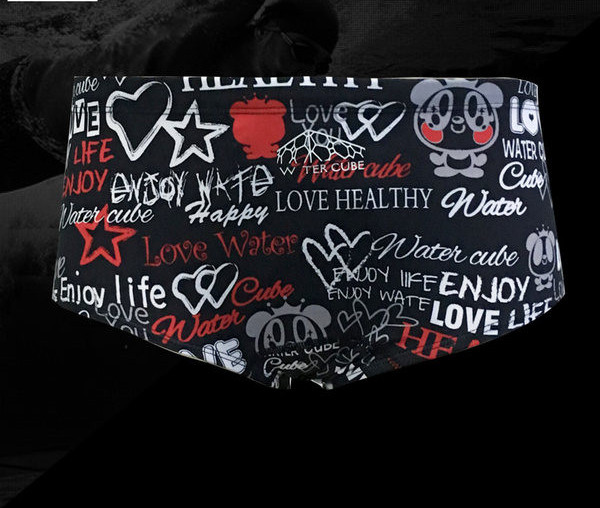 Värvilise mustriga meeste ujumistrikoo