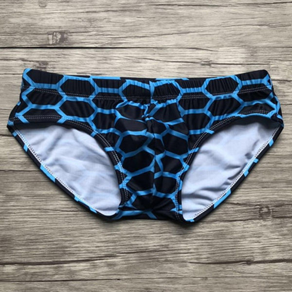 Lipsude ja värvilise aplikatsiooniga meeste ujumisriided