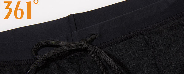 Meeste ujumistrikoo tüüpi bokser